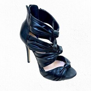 Madison Sexy Black Bow Straps Peep Toe Ankle Zip Platform Stilettos Heels Sz 8.5